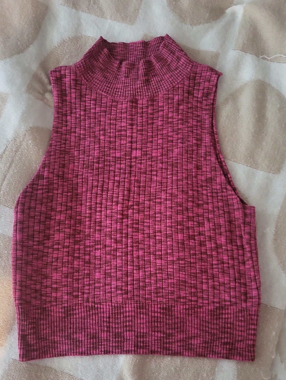 NWOT! Cute Sleeveless Mock Neck Ribbed Tank Top - Pink